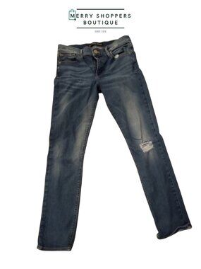 Distressed Skinny Jeans